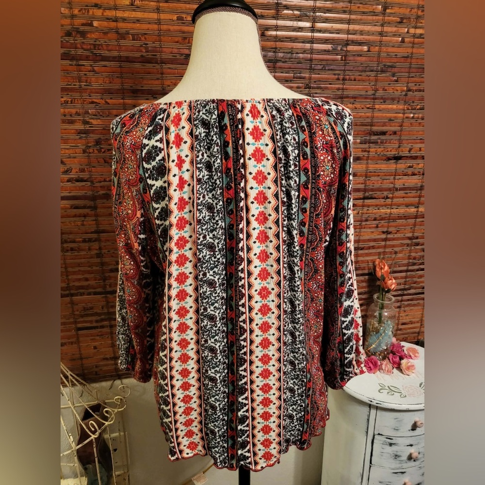 Free Kisses Red and Black Boho Blouse - Picture 3 of 5